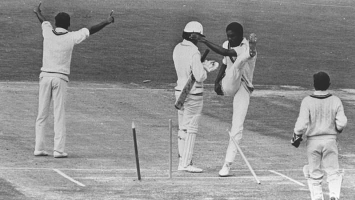 Bowlers hit Stumps Colin Croft's disgraceful shoulder charge on umpire Goodall